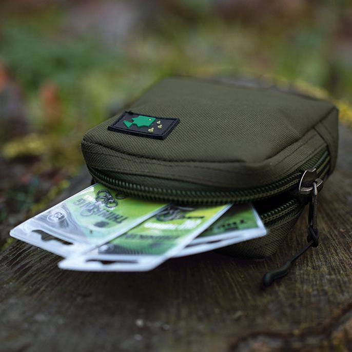 OLIVE 600D MEDIUM SOLID ZIP POUCH