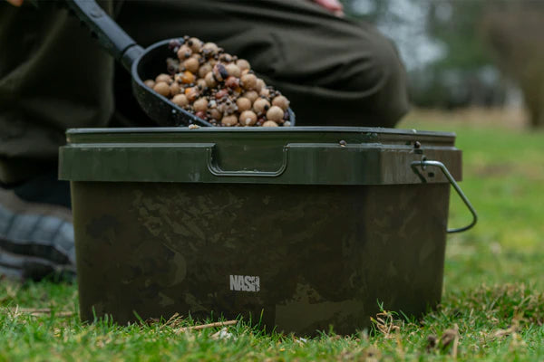 Spot On Rectangular Bucket Camo