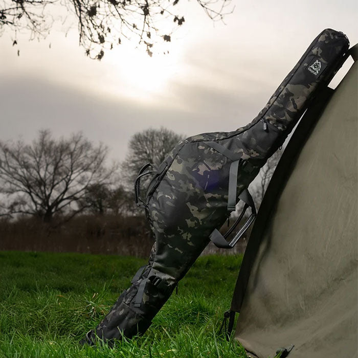 CarpLife Eclipse Camo Retractable 3 Rod Holdall