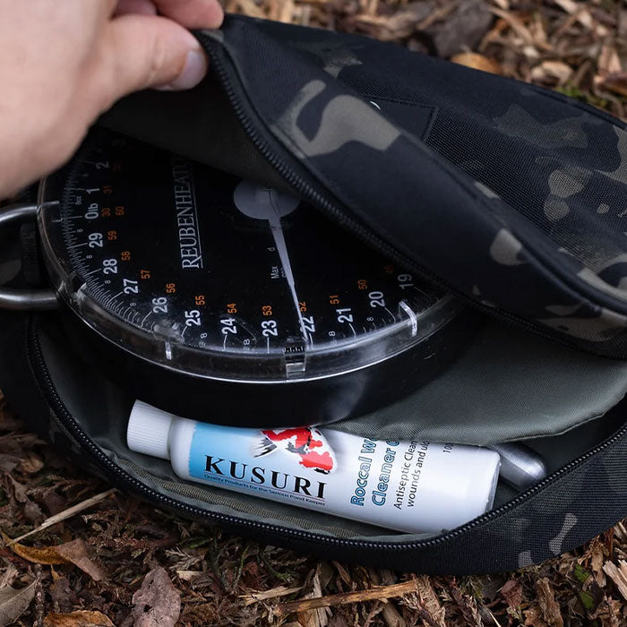 CarpLife Eclipse Camo Scales & Carp Care Pouch