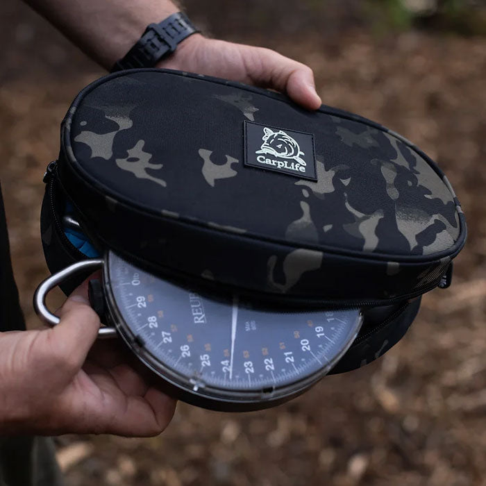 CarpLife Eclipse Camo Scales & Carp Care Pouch