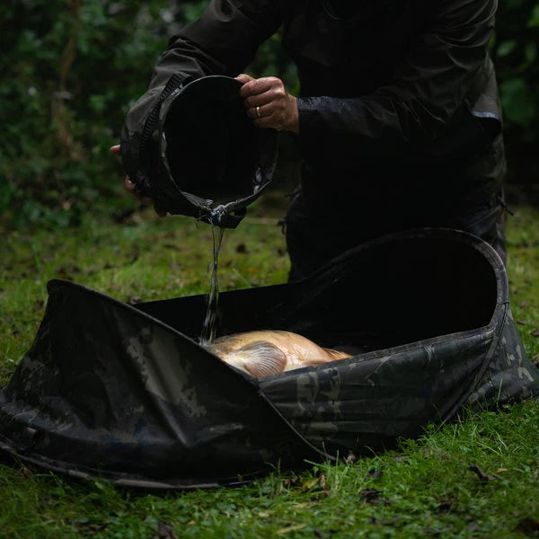 Nash - Carp Care Pop Up Mat Camo