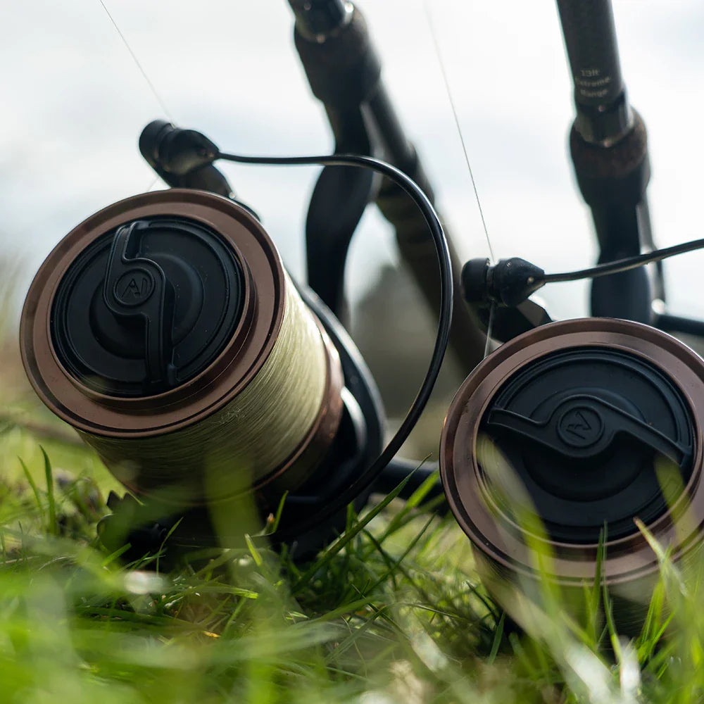 Black Pearl Big Pit Carp Reel