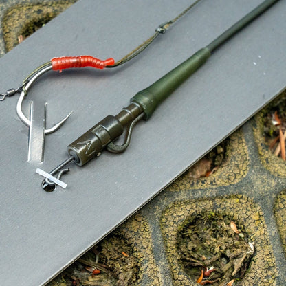 Meta Terminal Tackle All-in-1 AMMO Slip D Lock Hook Lead Clip Tubing Rig