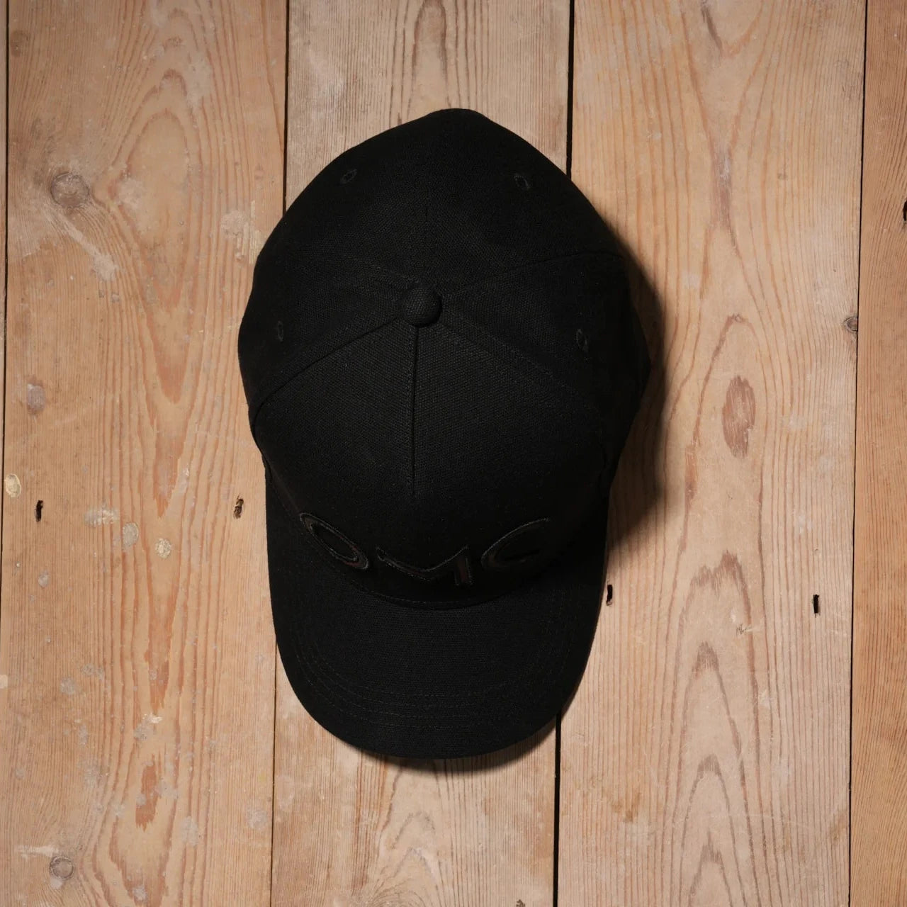 Pitch Black Cap