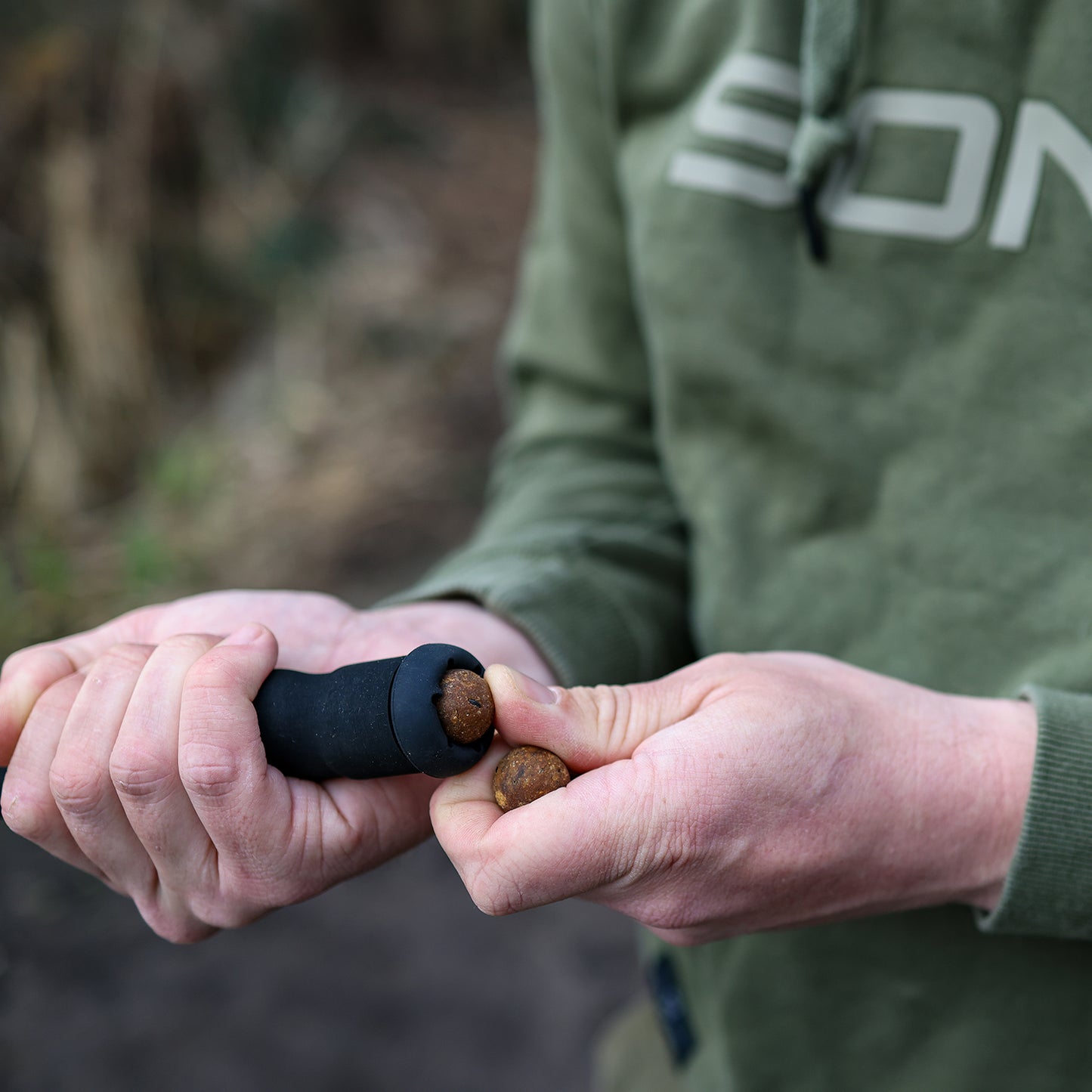 AIRDROP CARBON THROWING STICKS