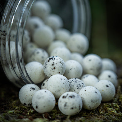 ARCTIC CRAB – ‘High Class’ White Edition Pop-ups + Booster